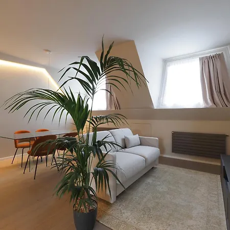 Apartment Duomo Luxury Xii Mailand