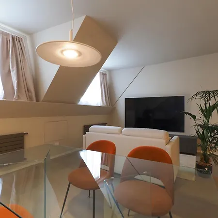 Apartment Duomo Luxury Xii Mailand